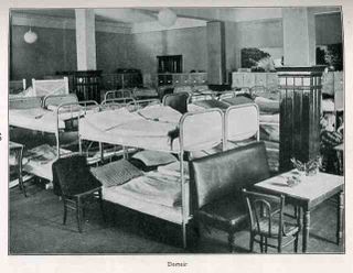 0--blog-dec 9 vichy clock223