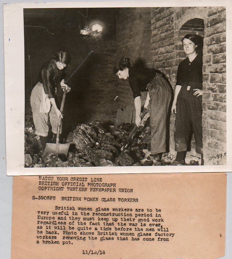 WWI--e--women glass687