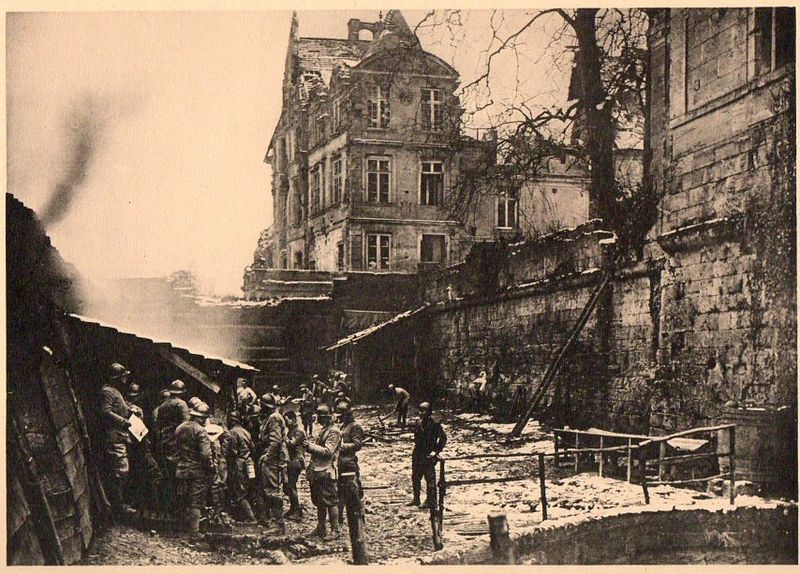 WWI photogravure--bunched group street048