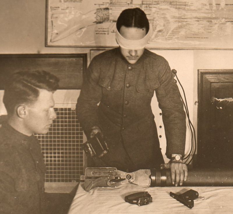 WWI Photos Blindfold078