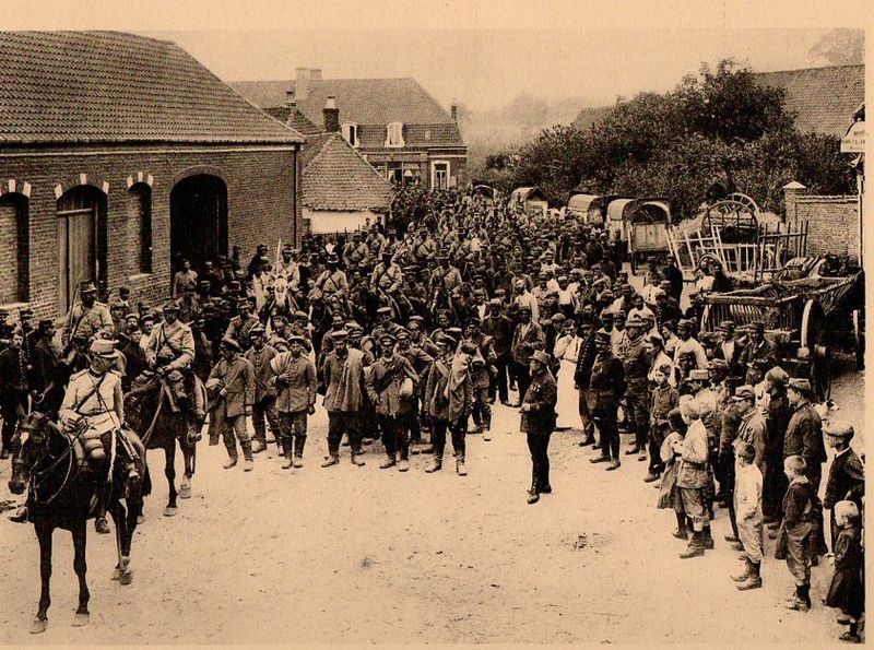 WWI photogravure-prisoners064
