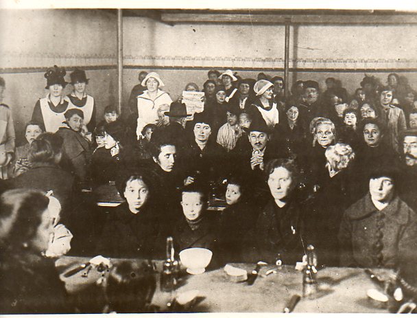 WWI photo--American aid Italy398 WWI photo--American aid Italy398