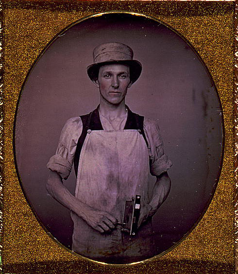 Dag occupational latch maker