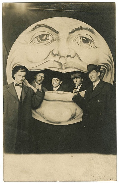 Moon men in mouth Moon men in mouth