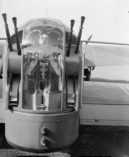 WHitley bomber straight on