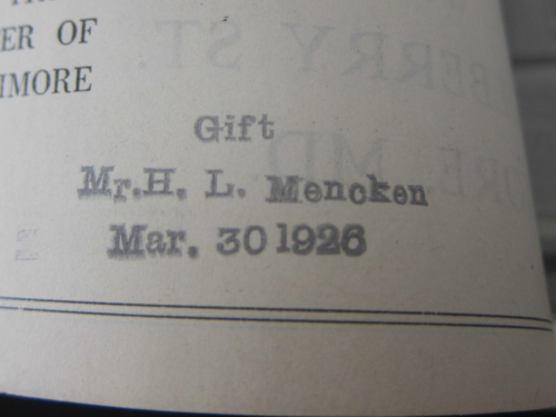 Mencken tomb _5_