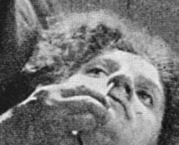 Reprosuffragist_forced_fed_detail